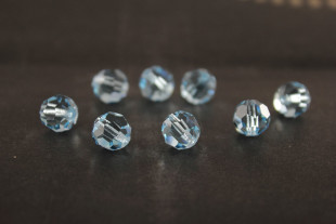 Бусины Чехия "PRECIOSA" бусины 451-19-602 4 мм 24 шт пурпурно-голубой/lt.sapphire