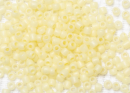 Бисер Япония круглый 11/0 10г 0142F банановый крем, матовый цейлон
